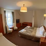 Couette-café Jedynak 3*