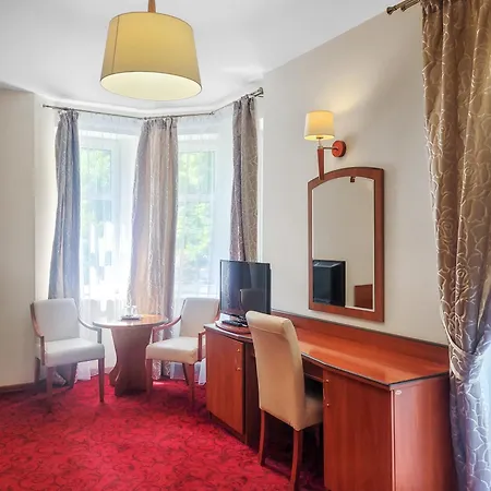 Jedynak Bed & Breakfast 3*