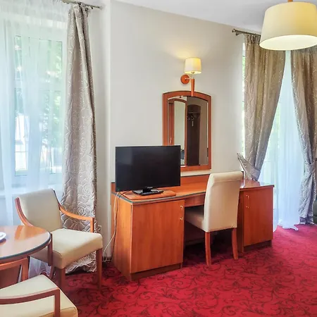 Bed & Breakfast Jedynak 3*