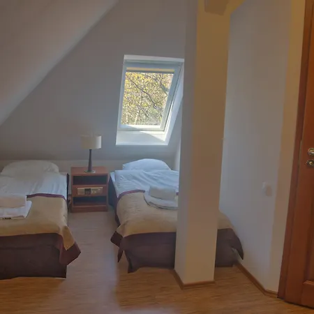 Jedynak Bed & Breakfast 3*