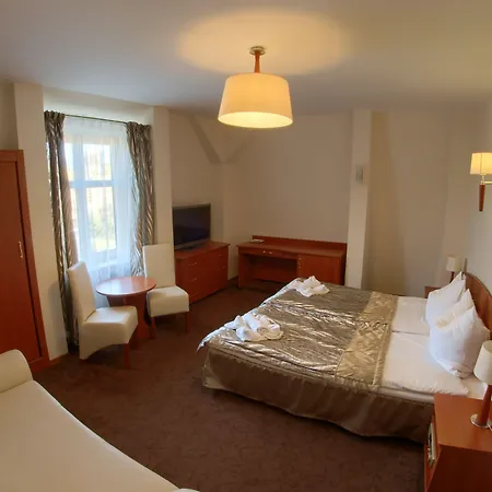 Bed & Breakfast Jedynak 3*