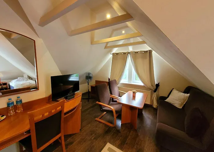 Bed & Breakfast Jedynak 3*